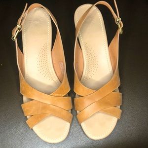 UGG Brown/tan Strappy Wedge Sandals.